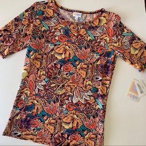 Lularoe Gigi Top NWT Floral summer